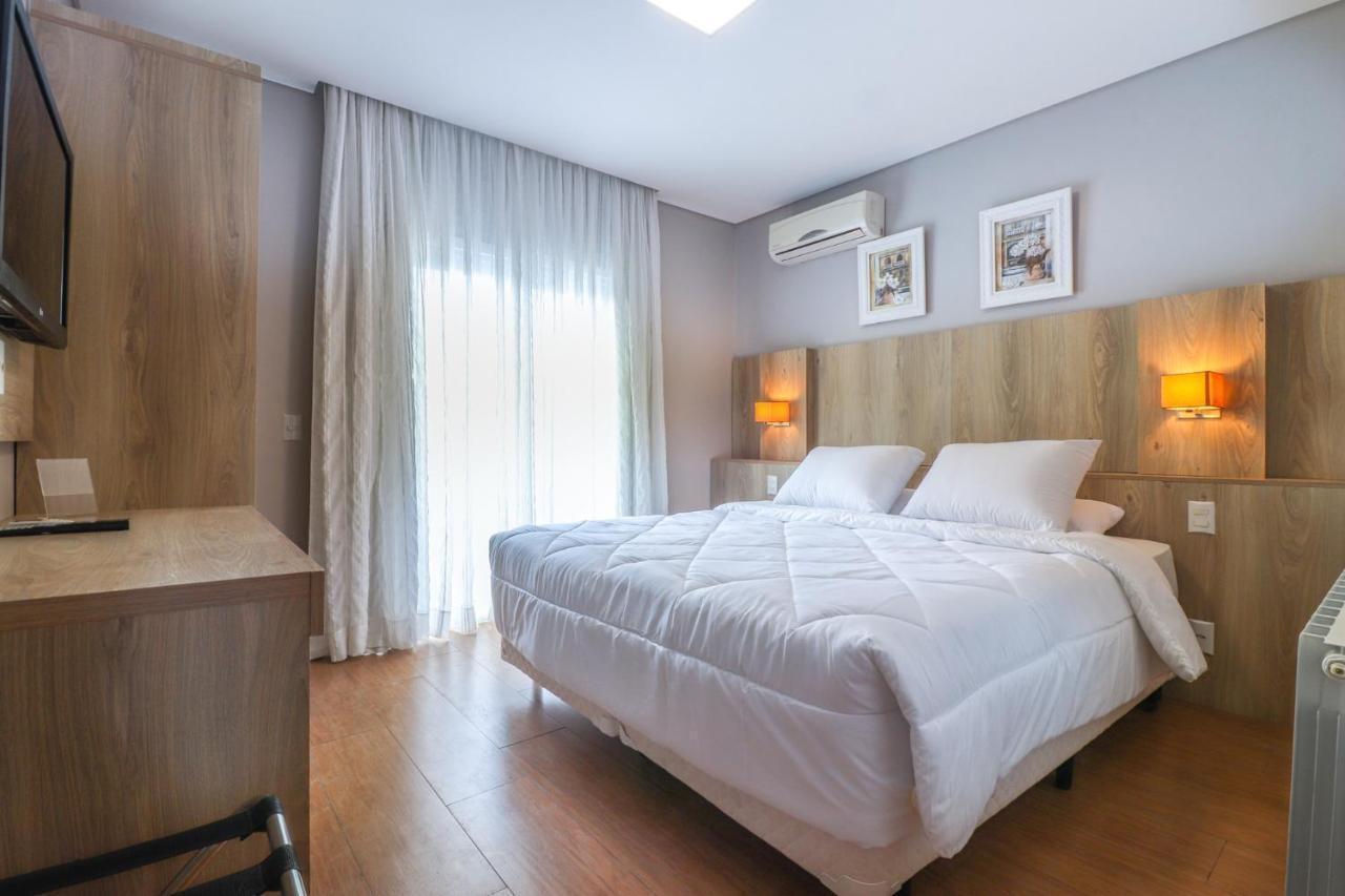 Deluxe Room,1148091541:JPEG